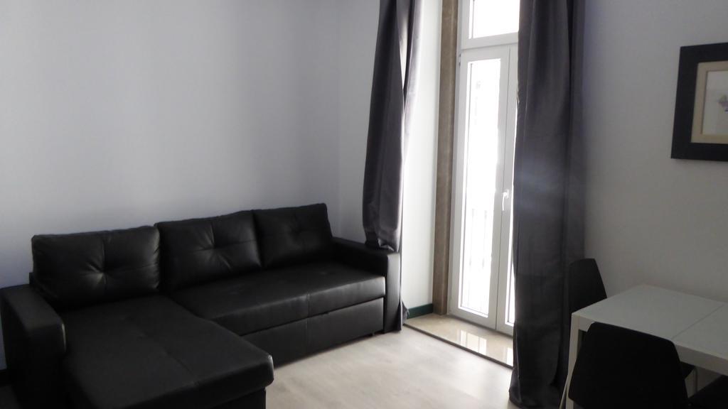 Dobairro Suites At Bairro Alto Lisbona Esterno foto