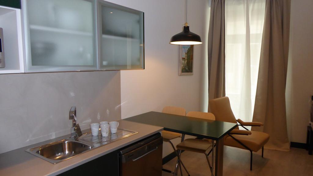 Dobairro Suites At Bairro Alto Lisbona Esterno foto