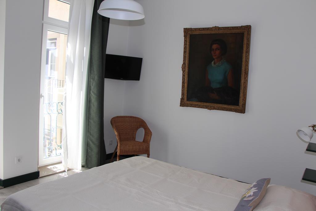 Dobairro Suites At Bairro Alto Lisbona Esterno foto