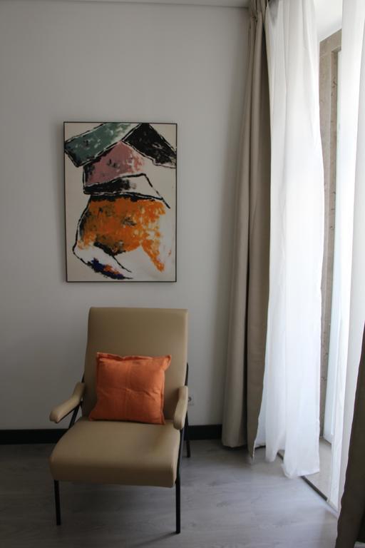 Dobairro Suites At Bairro Alto Lisbona Esterno foto