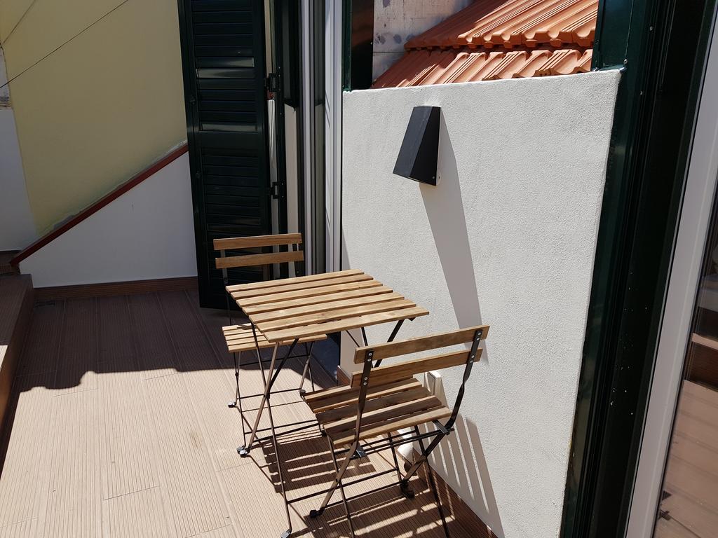 Dobairro Suites At Bairro Alto Lisbona Esterno foto