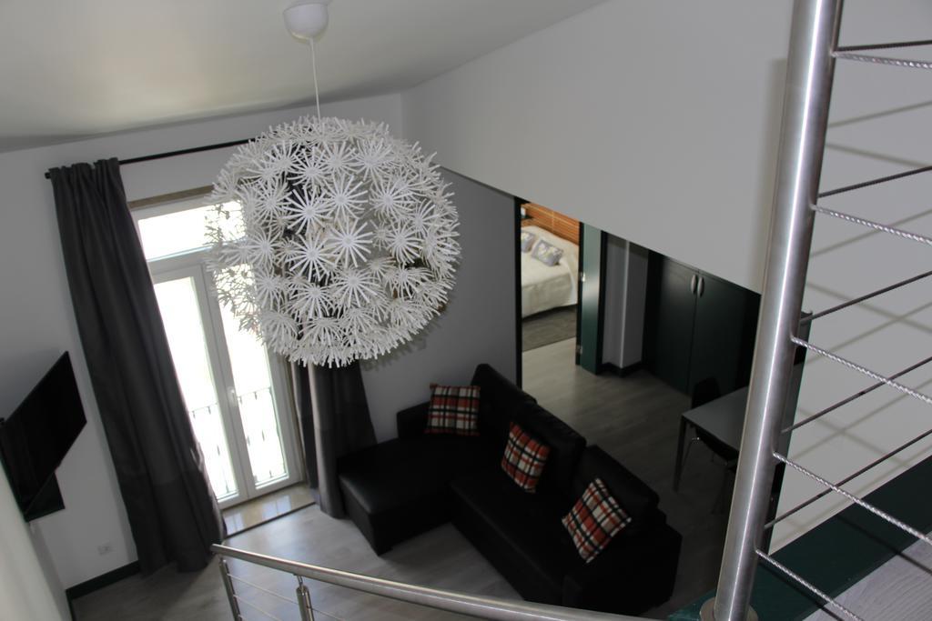 Dobairro Suites At Bairro Alto Lisbona Esterno foto